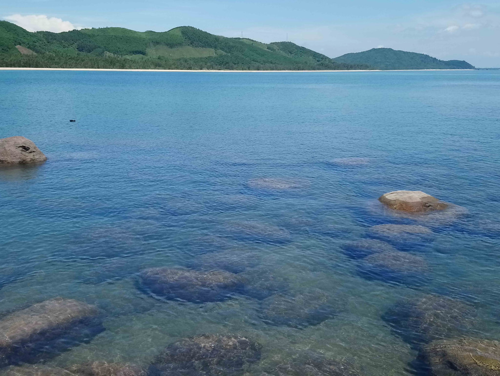 [-]Khám[-]phá[-]vẻ[-]đẹp[-]hoang[-]sơ[-]của[-]biển[-]Lộc[-]Bình